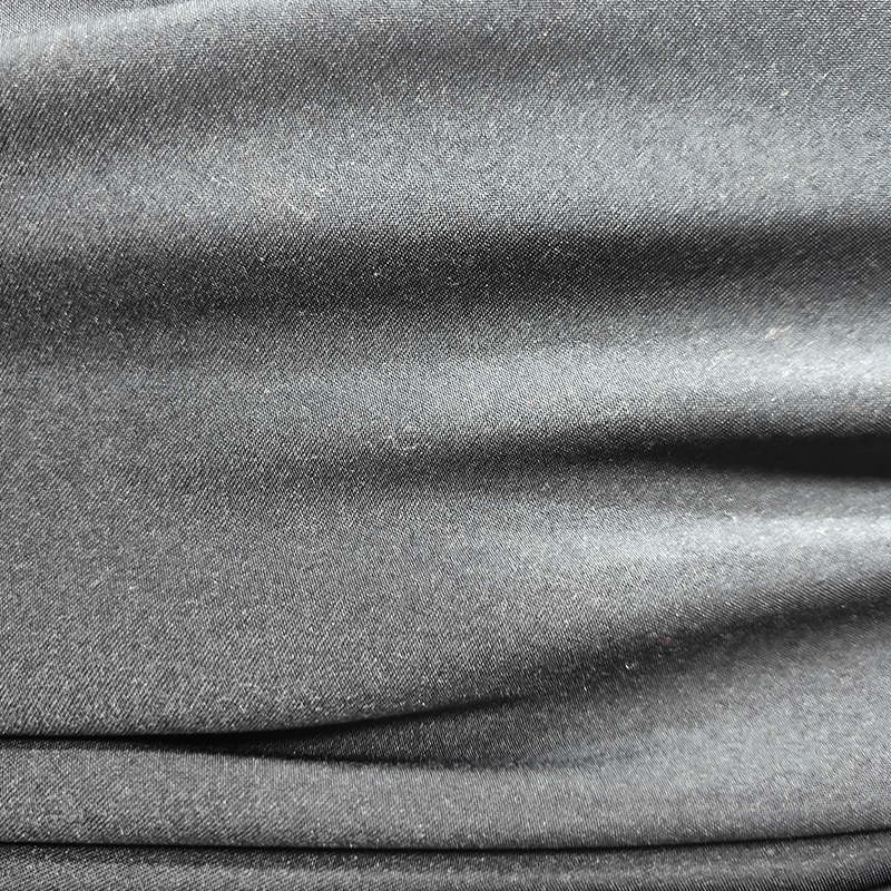 Teicstílí tí cniotáilte geansaí / fabraicí pyjamas